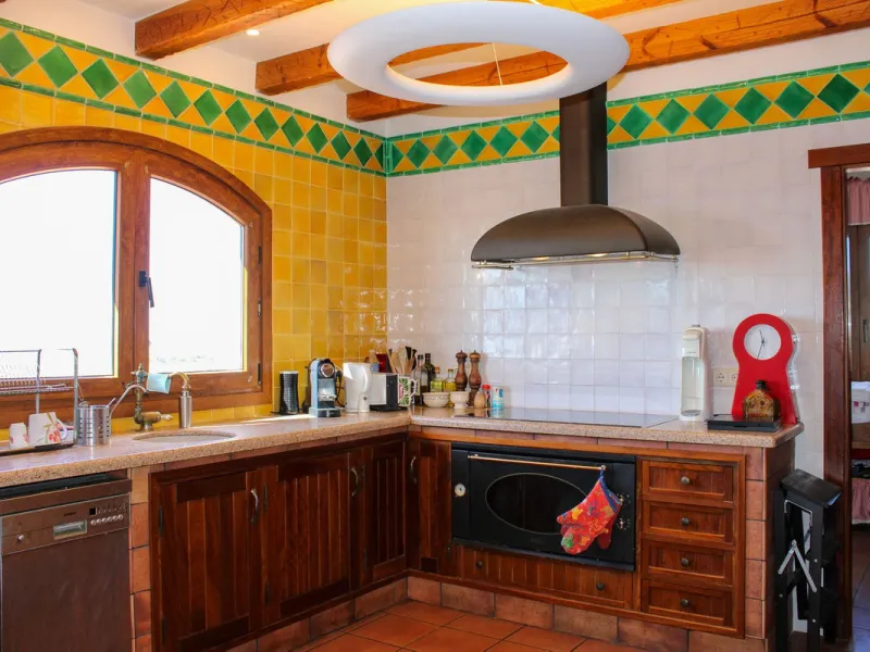 Exclusive penthouse in the heart of Nerja, spectacular sea views with both sunrise and sunset from the terraces.