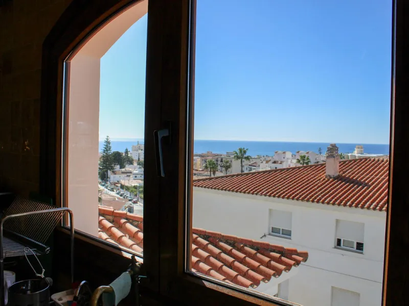 Exclusive penthouse in the heart of Nerja, spectacular sea views with both sunrise and sunset from the terraces.