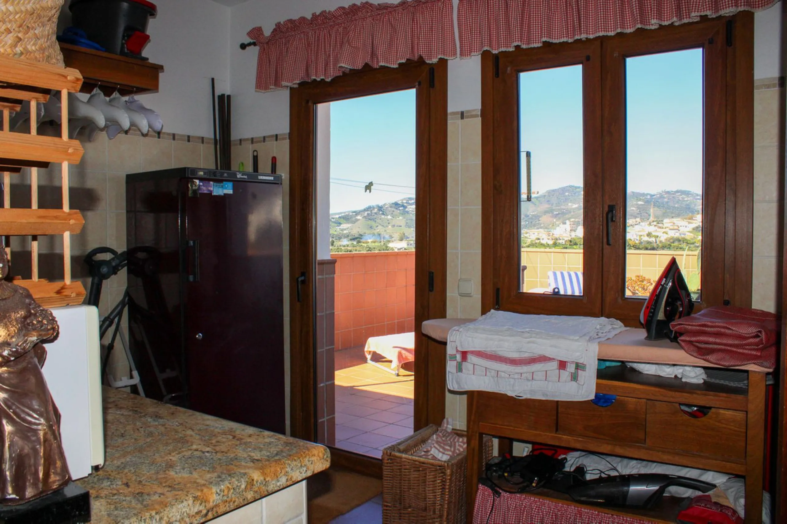Exclusive penthouse in the heart of Nerja, spectacular sea views with both sunrise and sunset from the terraces.