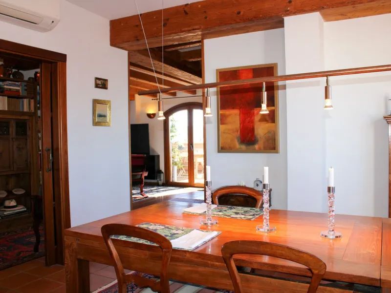 Exclusive penthouse in the heart of Nerja, spectacular sea views with both sunrise and sunset from the terraces.