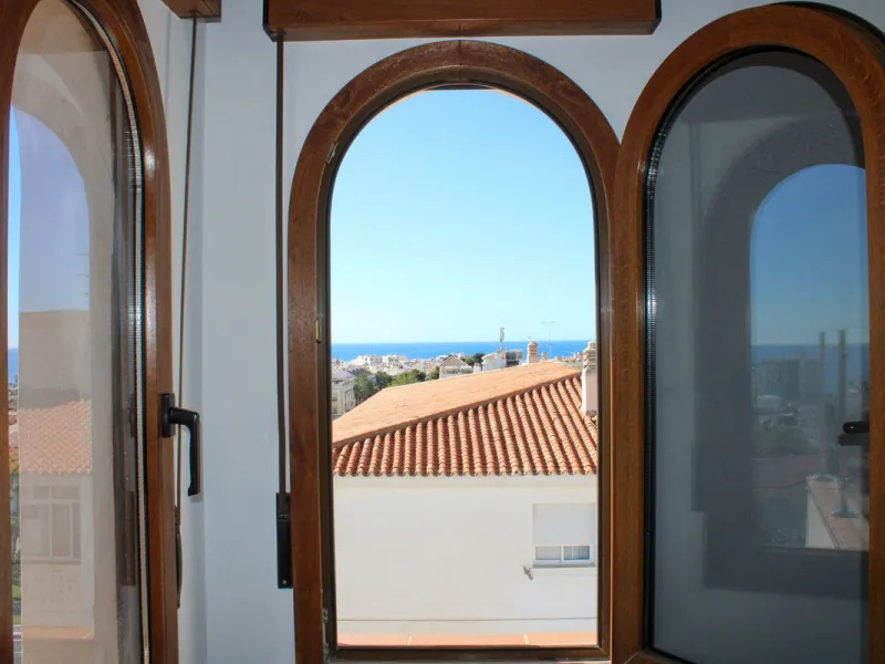 Exclusive penthouse in the heart of Nerja, spectacular sea views with both sunrise and sunset from the terraces.