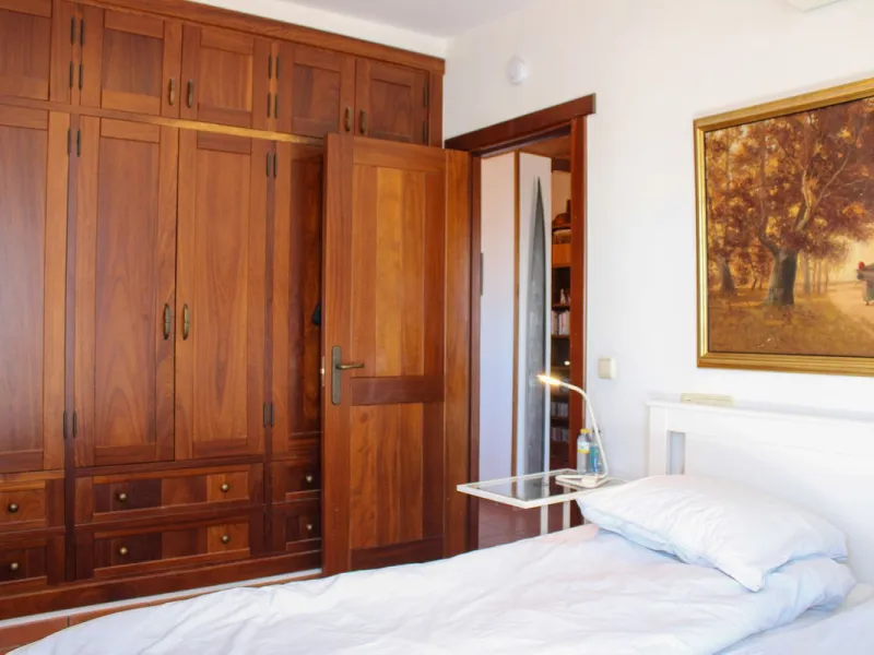 Exclusive penthouse in the heart of Nerja, spectacular sea views with both sunrise and sunset from the terraces.
