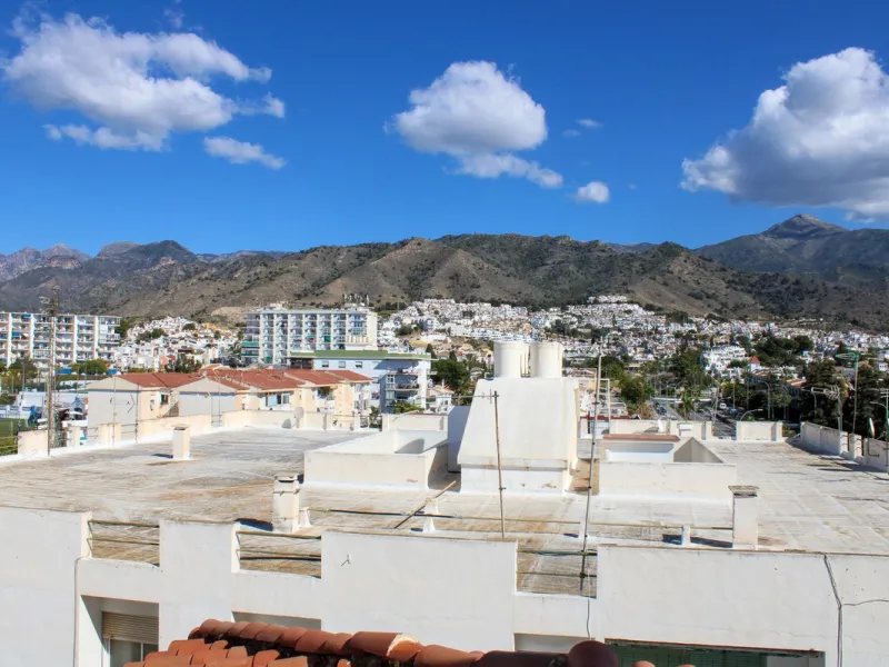 Exclusive penthouse in the heart of Nerja, spectacular sea views with both sunrise and sunset from the terraces.