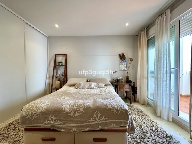 Apartment - Penthouse в продаже в Benalmadena, Málaga. В доме 2 спален и 2 ванных комнат. Площадь дома 115 м²