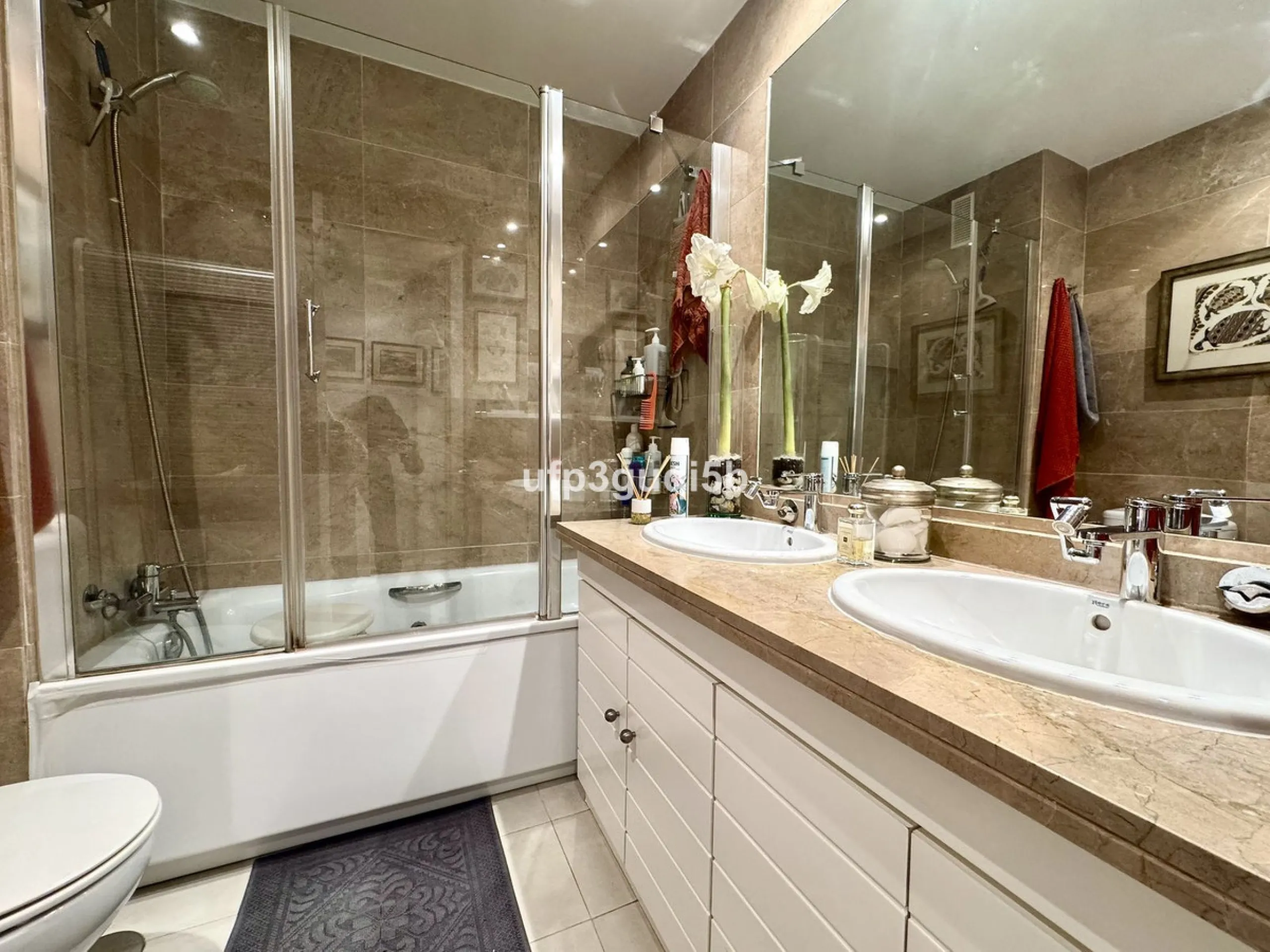 Apartment - Penthouse в продаже в Benalmadena, Málaga. В доме 2 спален и 2 ванных комнат. Площадь дома 115 м²