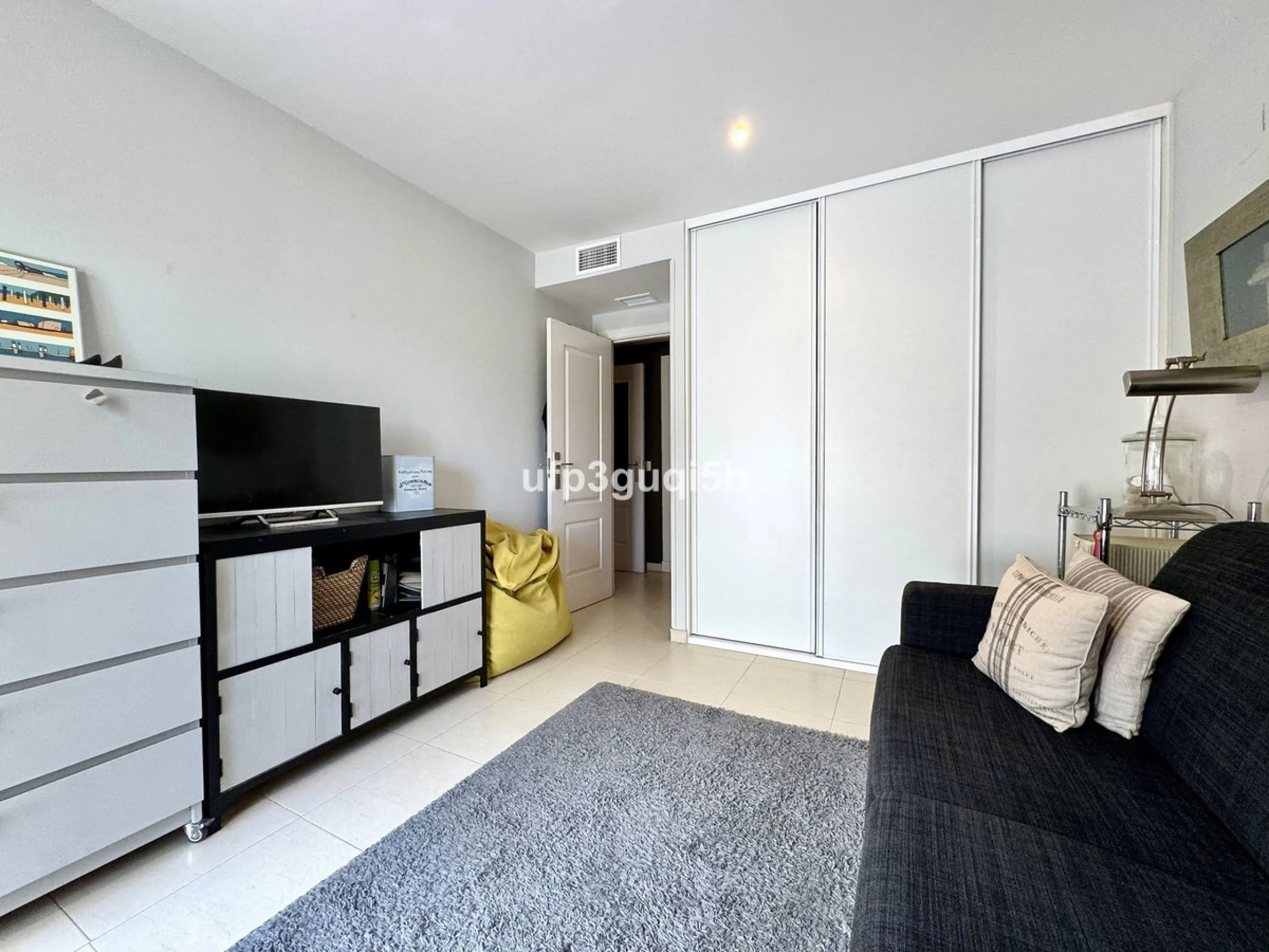Apartment - Penthouse в продаже в Benalmadena, Málaga. В доме 2 спален и 2 ванных комнат. Площадь дома 115 м²