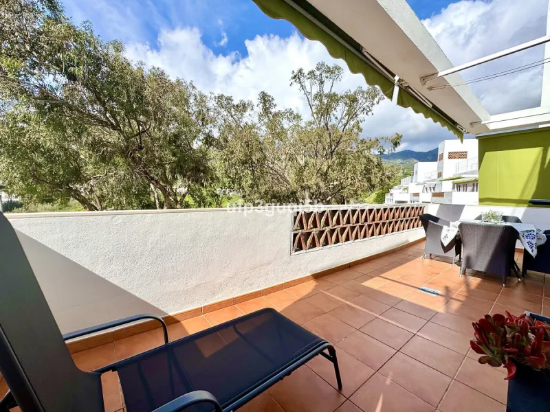Apartment - Penthouse в продаже в Benalmadena, Málaga. В доме 2 спален и 2 ванных комнат. Площадь дома 115 м²