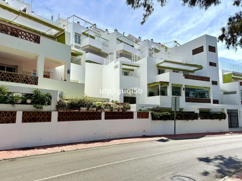 Apartment - Penthouse в продаже в Benalmadena, Málaga. В доме 2 спален и 2 ванных комнат. Площадь дома 115 м²