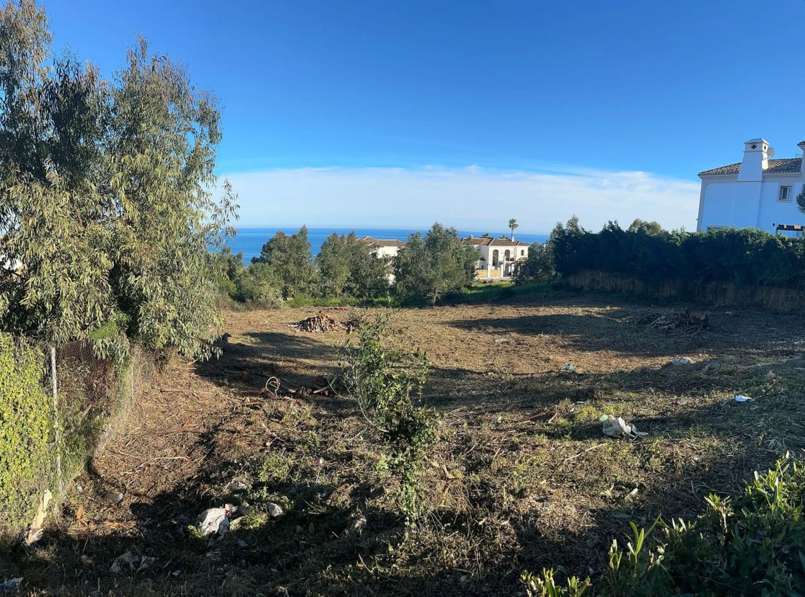 Plot - Residential Plot в продаже в Manilva, Málaga. Площадь участка 884 м²