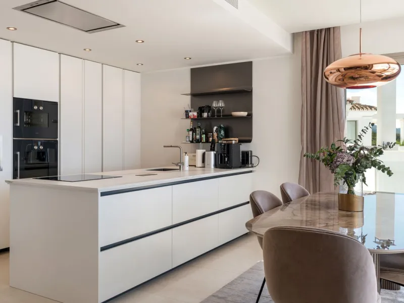 This stunning 2-bedroom, 2-bathroom penthouse is located in the newly built luxury complex, Nine Lions Residences. Set within an exclusive gated community, the apartment offers breathtaking panoramic views of the Mediterranean Sea. Designed for modern com
