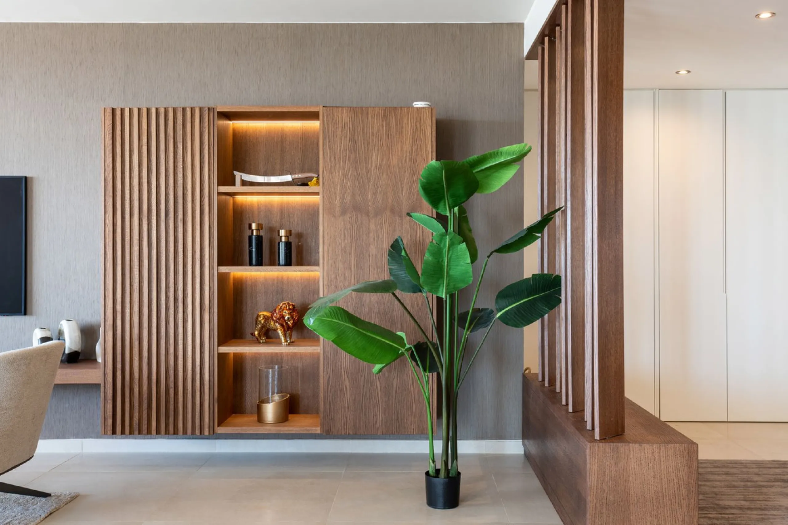 This stunning 2-bedroom, 2-bathroom penthouse is located in the newly built luxury complex, Nine Lions Residences. Set within an exclusive gated community, the apartment offers breathtaking panoramic views of the Mediterranean Sea. Designed for modern com