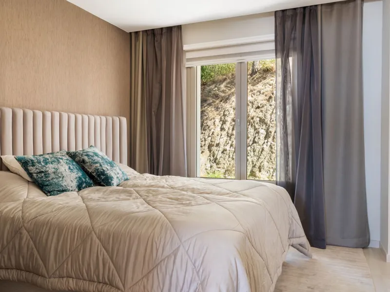 This stunning 2-bedroom, 2-bathroom penthouse is located in the newly built luxury complex, Nine Lions Residences. Set within an exclusive gated community, the apartment offers breathtaking panoramic views of the Mediterranean Sea. Designed for modern com
