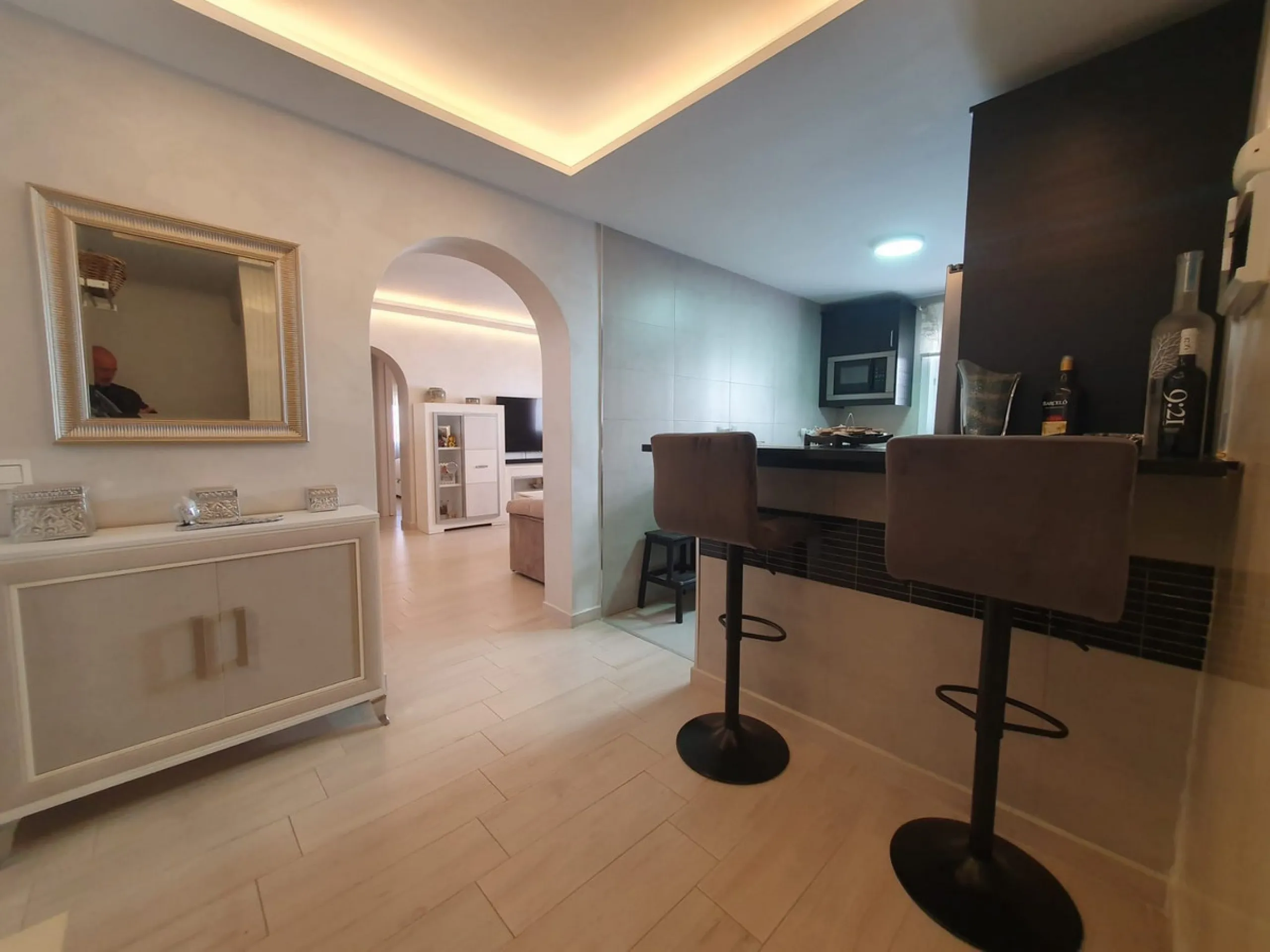 First floor NO lift. Just reduced from 489.000 to 458.000 for a quick sale.