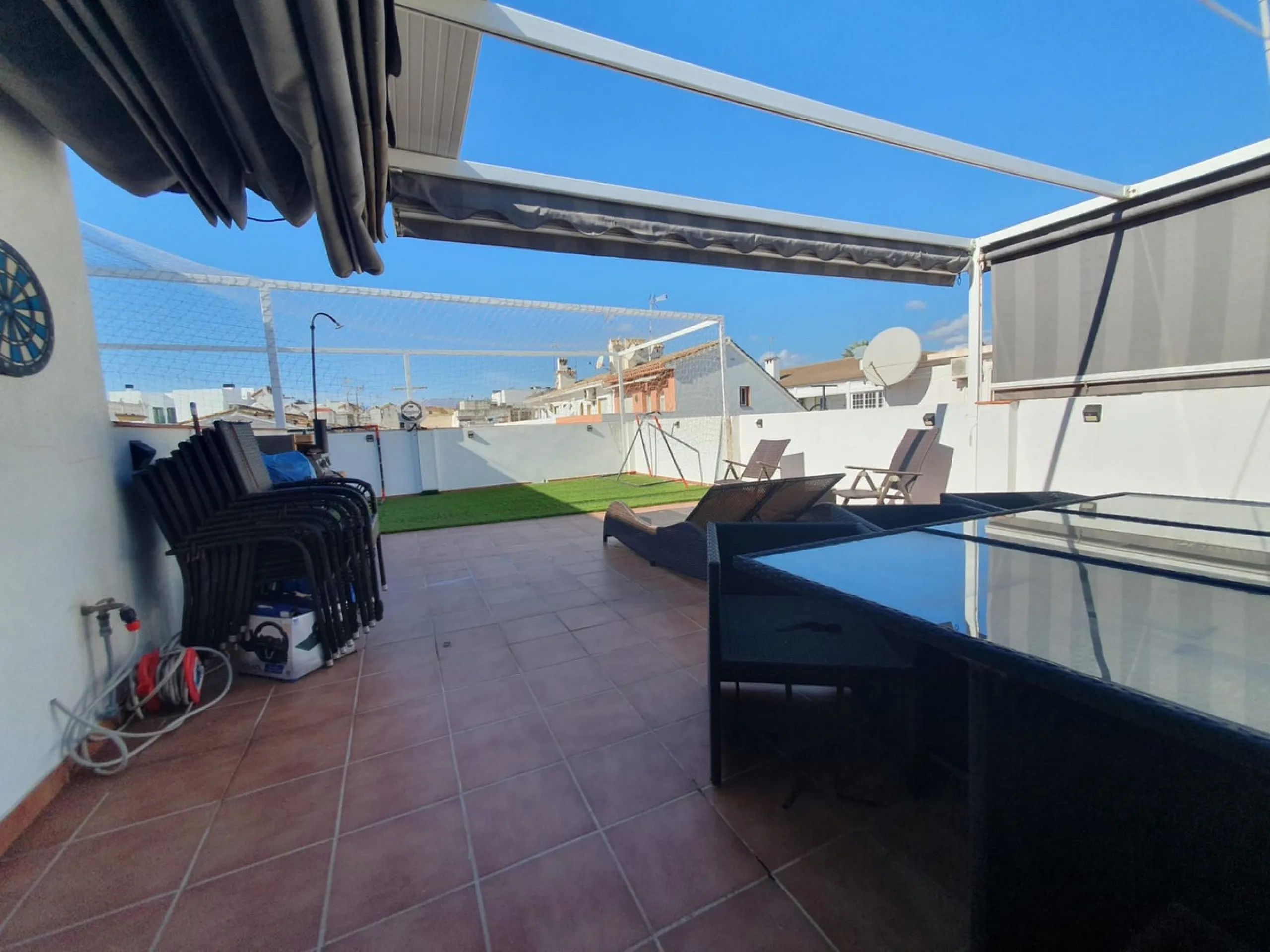 First floor NO lift. Just reduced from 489.000 to 458.000 for a quick sale.