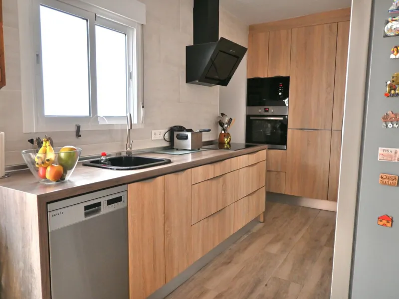 This fantastic home in Mijas is perfect for those seeking comfort and tranquility while staying close to all essential services. It is a recently renovated ground-floor property, ready to move into, with modern, high-quality finishes.