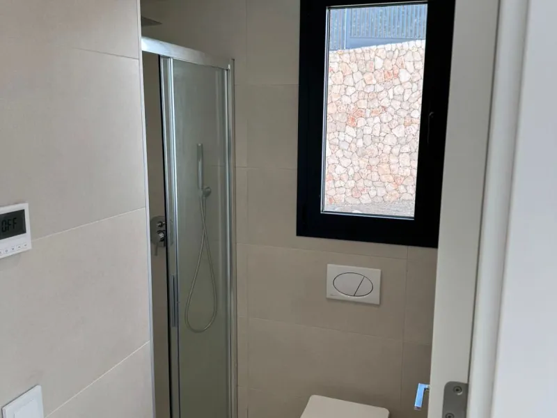 Brand new apartment with sea view in El Higueron.