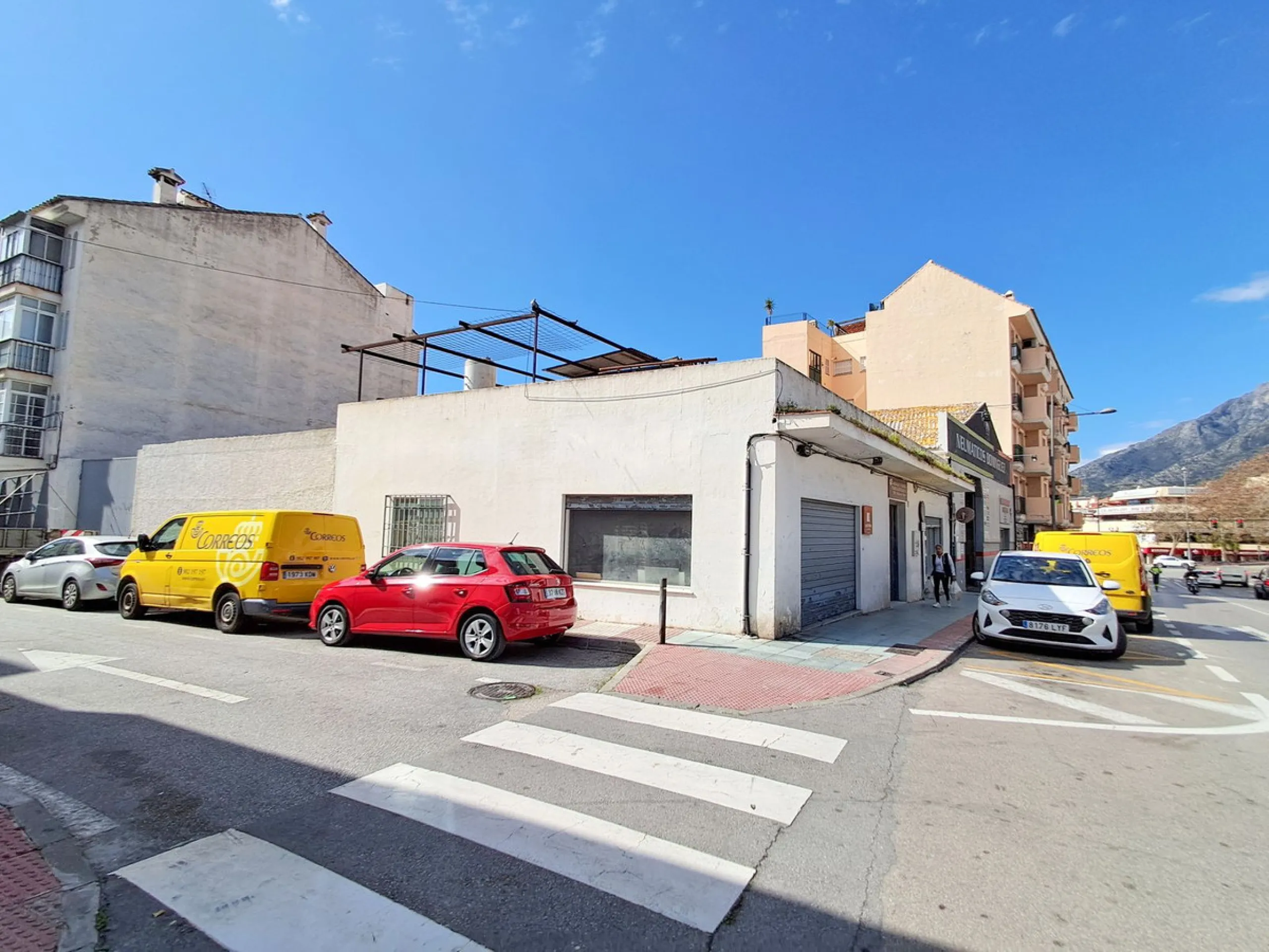 BUILDING PLOT FOR SALE IN THE CENTRE OF MARBELLA WITH URBANISTIC PROJECT!