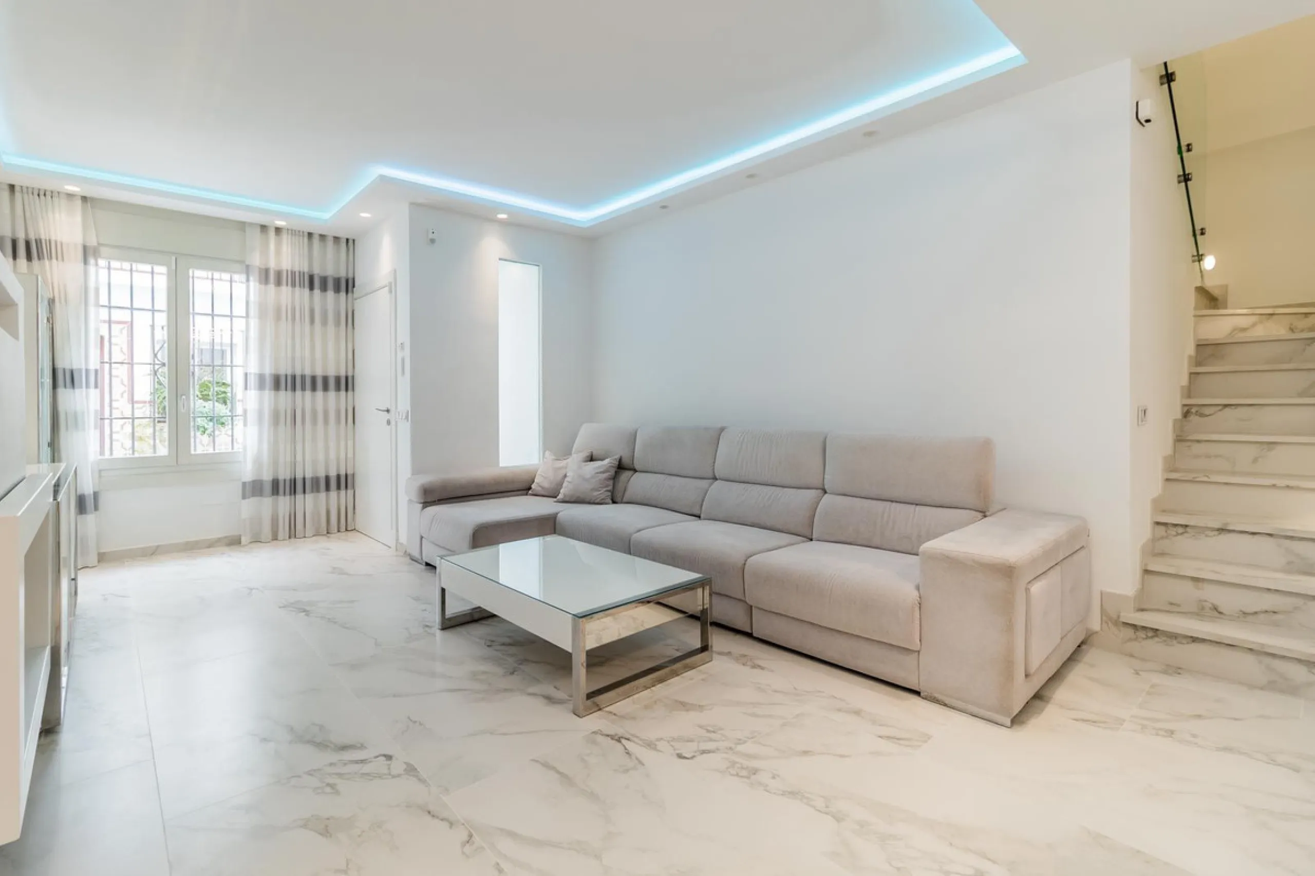 Stunningly Refurbished 250m² Townhouse in the Heart of Estepona's Old Town