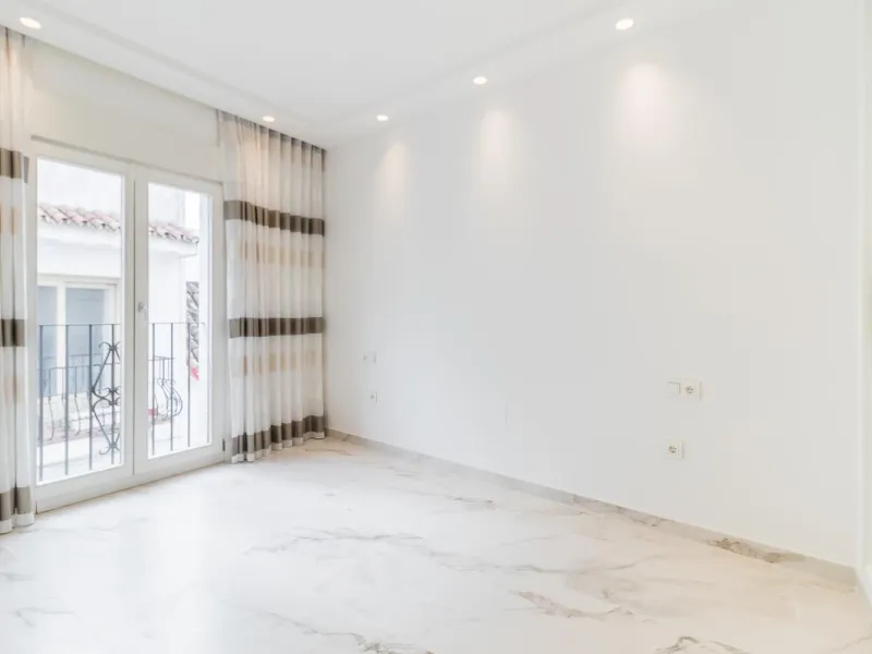 Stunningly Refurbished 250m² Townhouse in the Heart of Estepona's Old Town