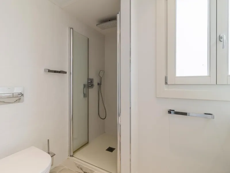 Stunningly Refurbished 250m² Townhouse in the Heart of Estepona's Old Town