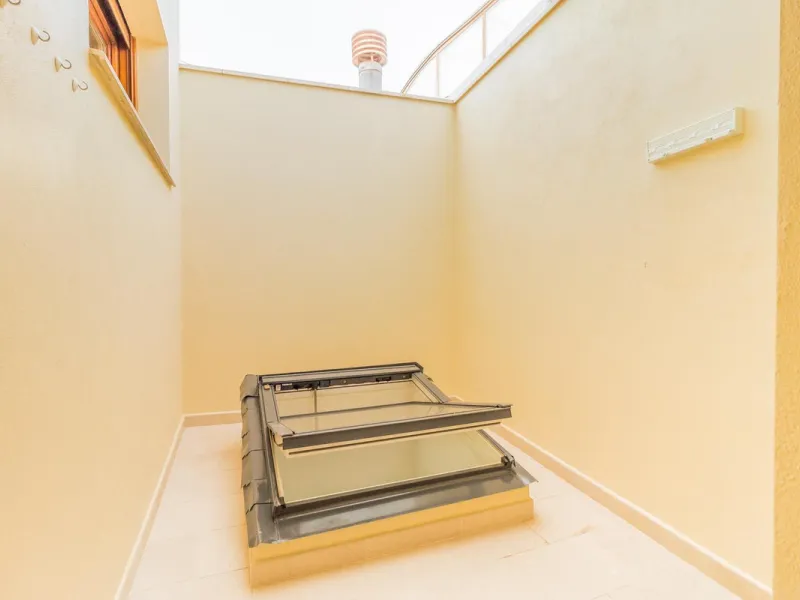 Stunningly Refurbished 250m² Townhouse in the Heart of Estepona's Old Town