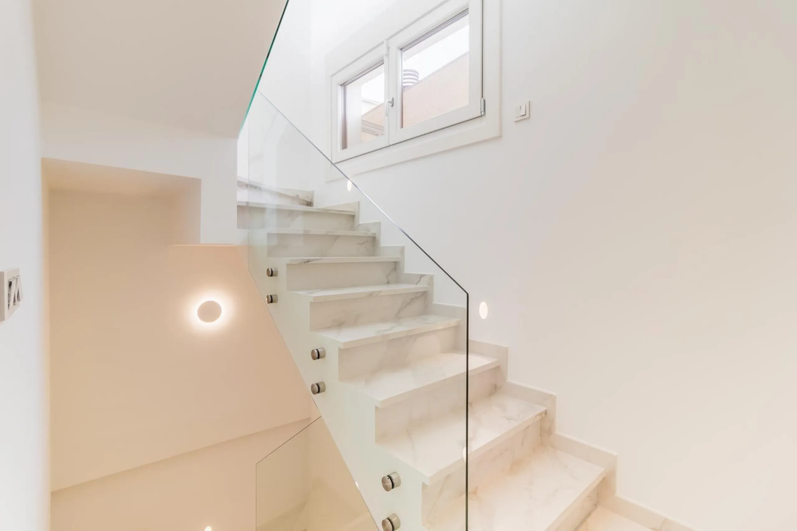 Stunningly Refurbished 250m² Townhouse in the Heart of Estepona's Old Town