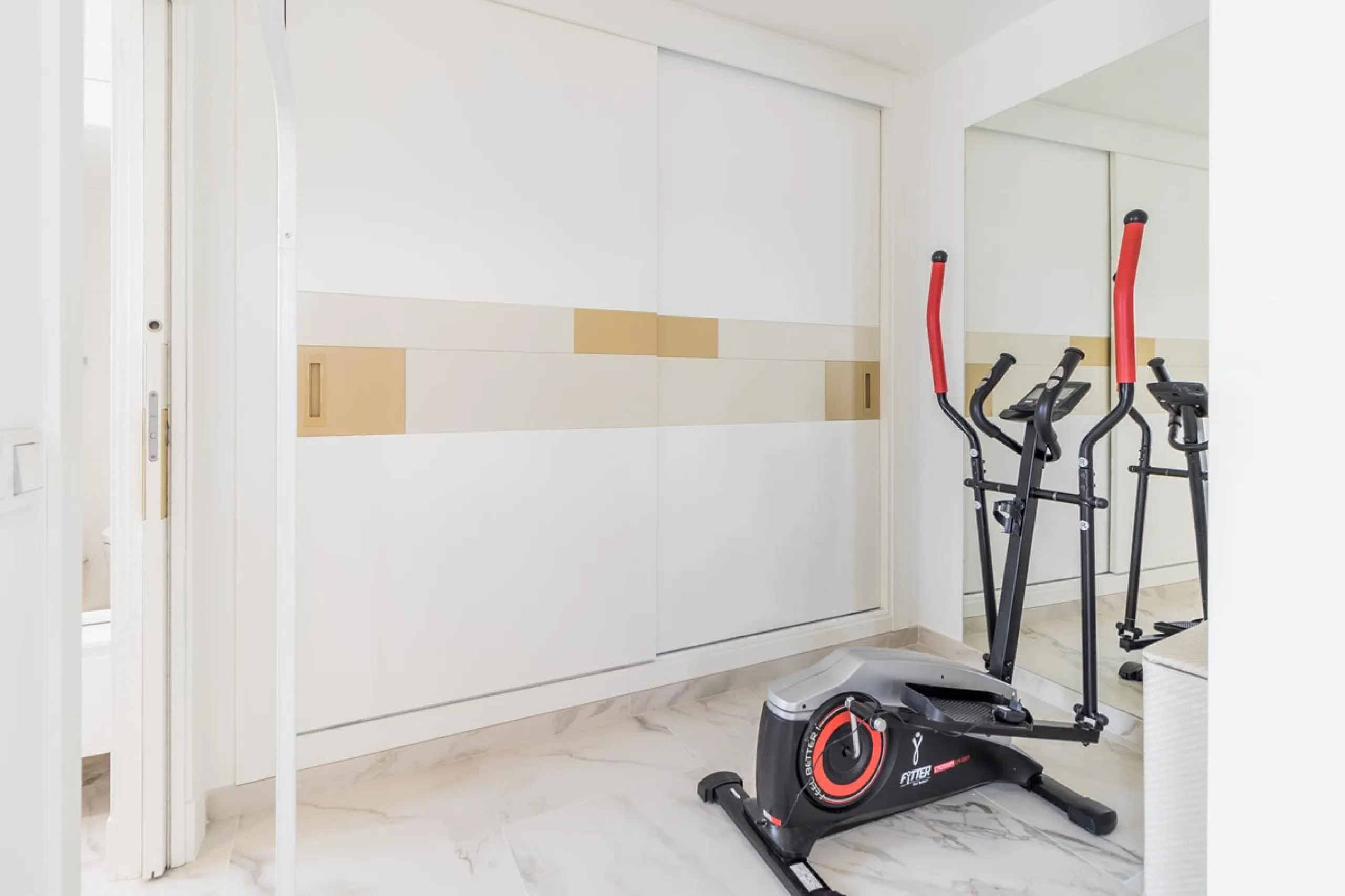 Stunningly Refurbished 250m² Townhouse in the Heart of Estepona's Old Town