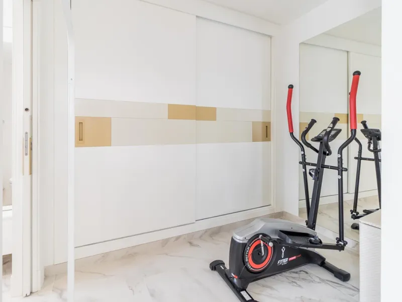 Stunningly Refurbished 250m² Townhouse in the Heart of Estepona's Old Town