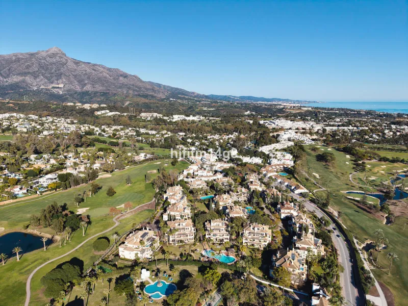 Apartment - Ground Floor Apartment в продаже в Marbella, Málaga. В доме 3 спален и 4 ванных комнат. Площадь дома 195 м²