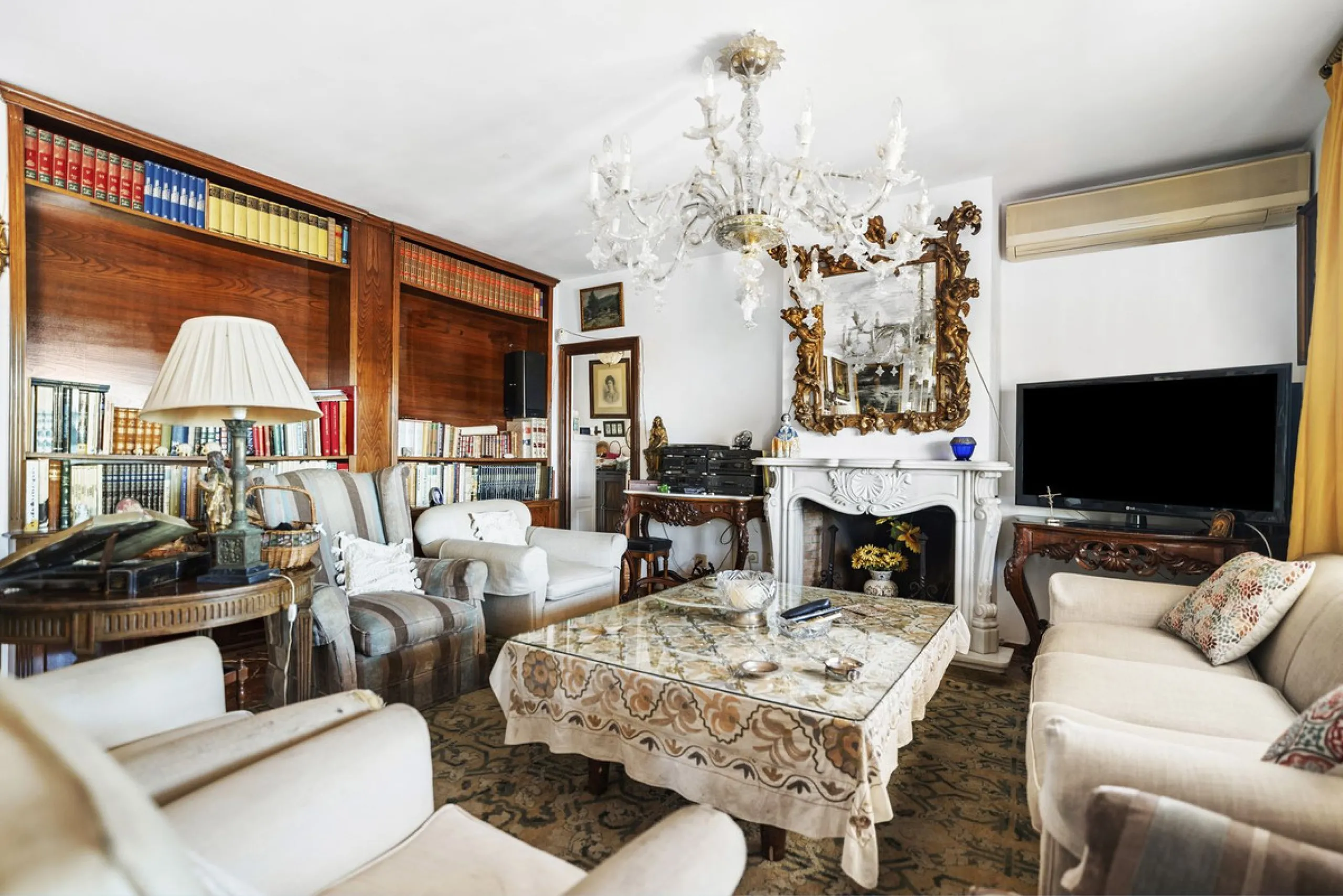 Exclusive property in El Candado, Malaga.