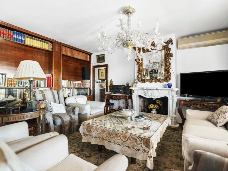 Exclusive property in El Candado, Malaga.