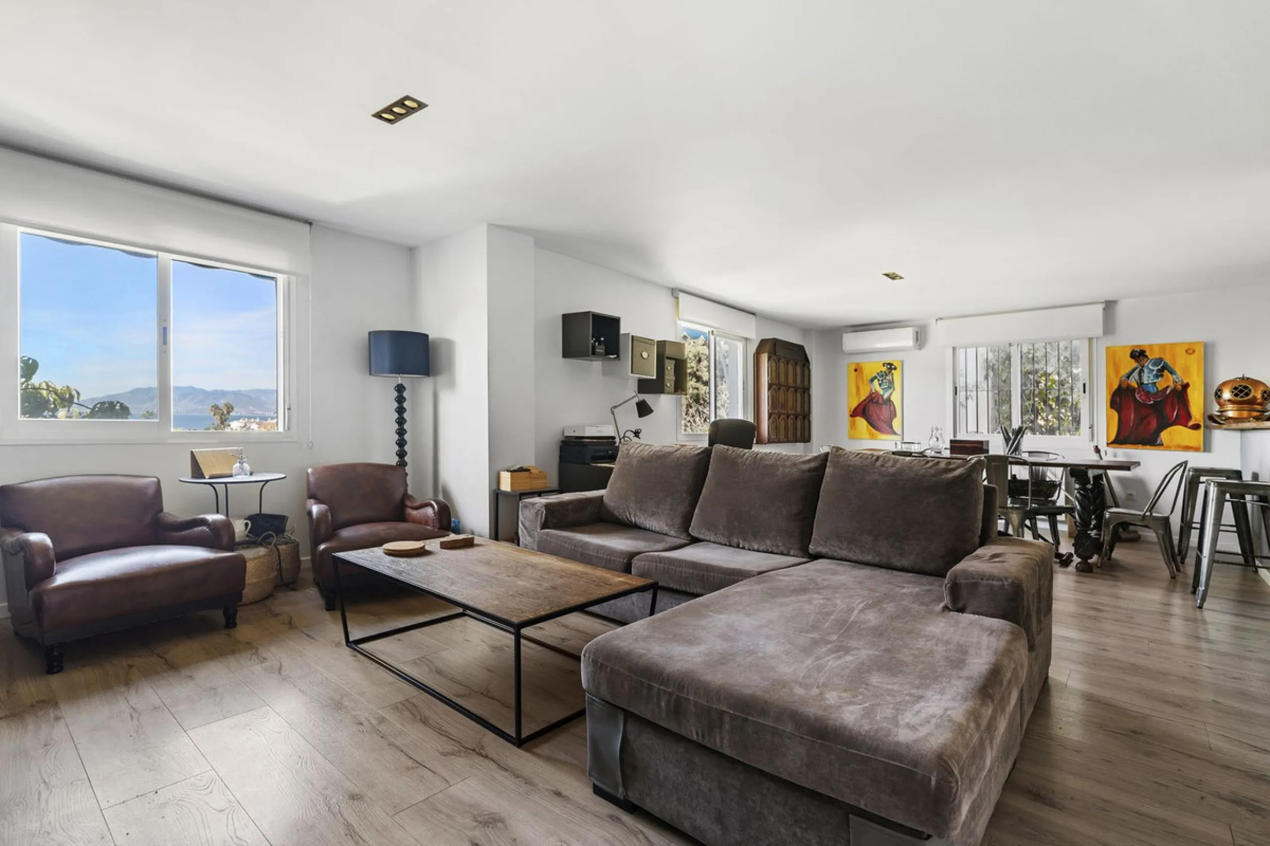 Exclusive property in El Candado, Malaga.