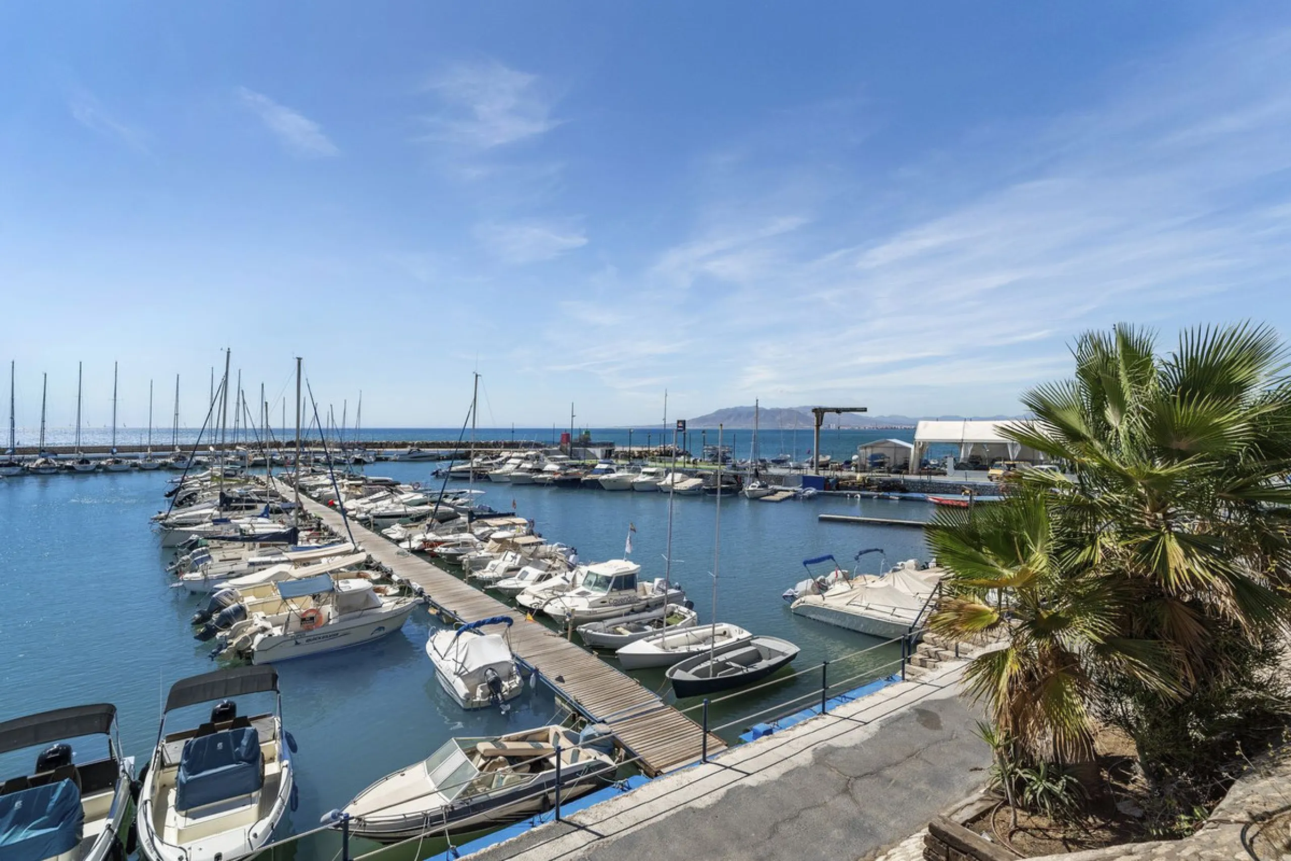 Exclusive property in El Candado, Malaga.