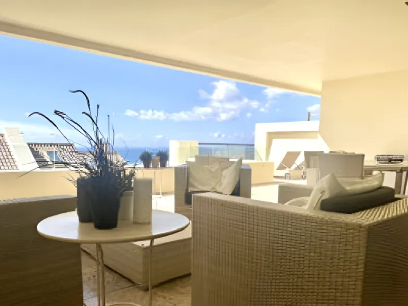 Apartment - Middle Floor Apartment в продаже в Marbella, Málaga. В доме 2 спален и 2 ванных комнат. Площадь дома 133 м²