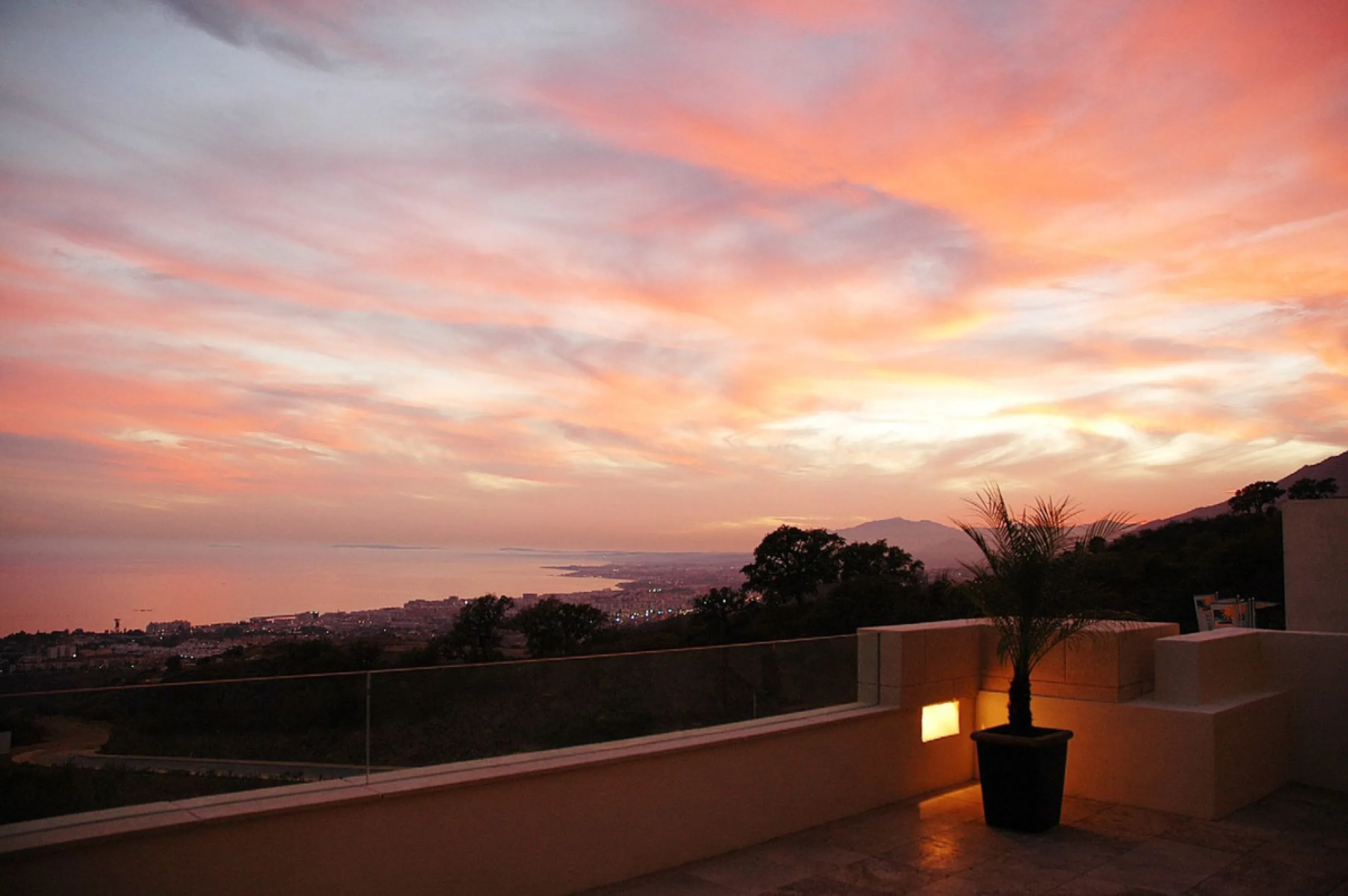 Two-Bedroom Apartment in Los Altos de Marbella