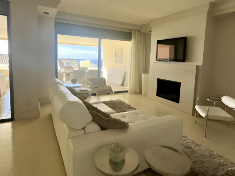 Two-Bedroom Apartment in Los Altos de Marbella