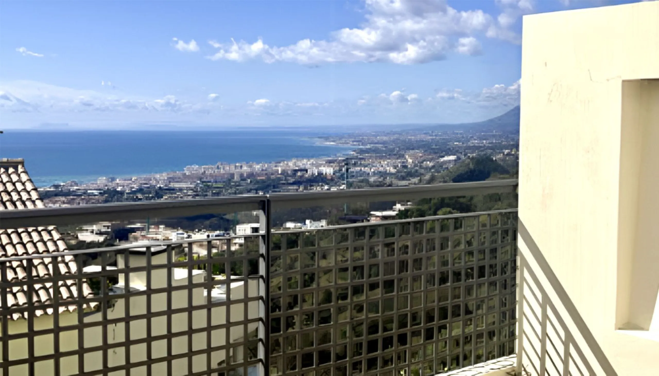 Two-Bedroom Apartment in Los Altos de Marbella