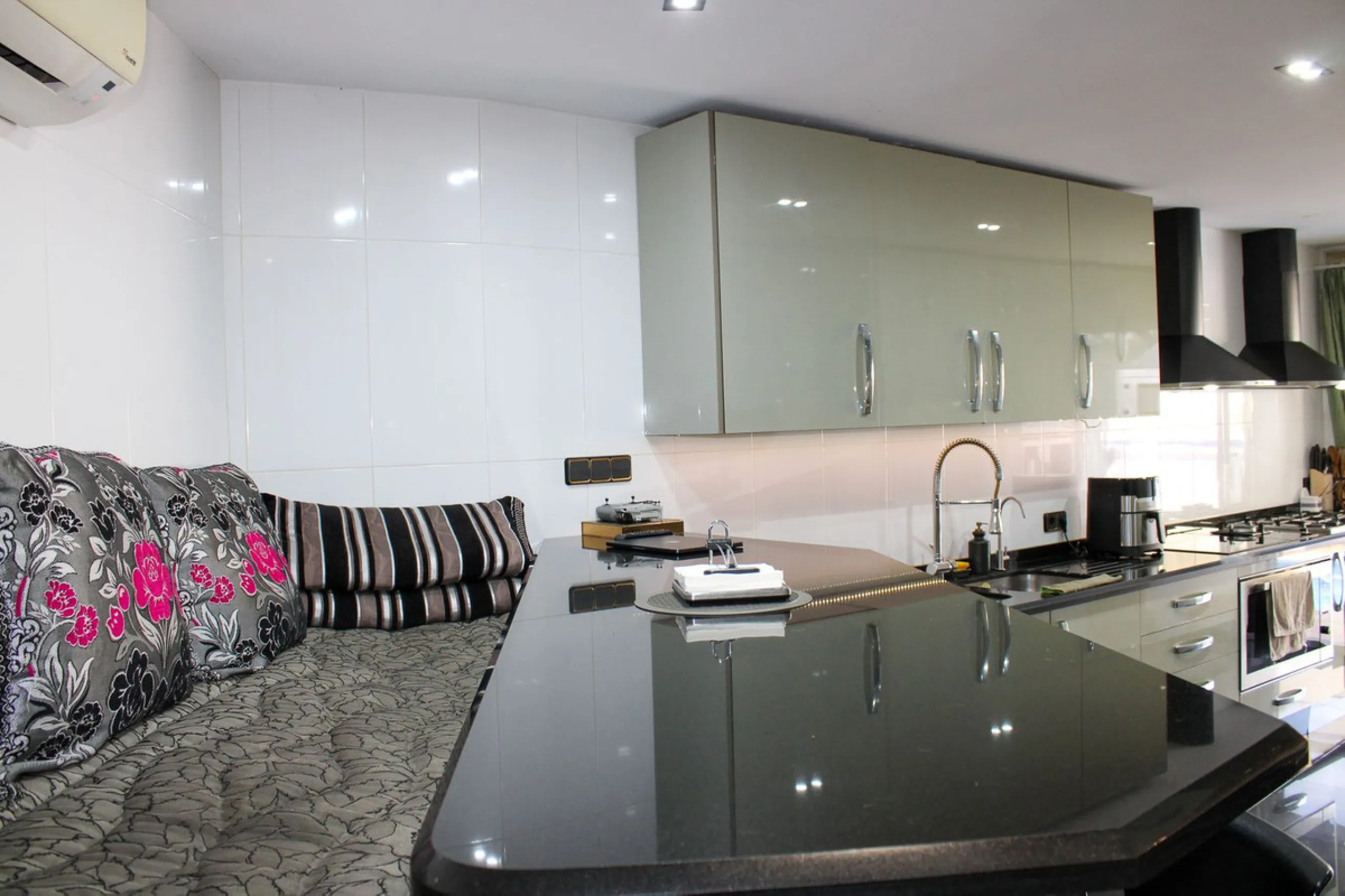 Spacious Exclusive pool villa in La Noria, Nerja.