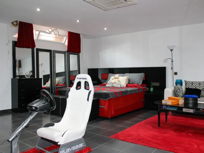 Spacious Exclusive pool villa in La Noria, Nerja.