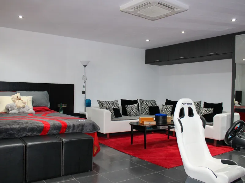 Spacious Exclusive pool villa in La Noria, Nerja.