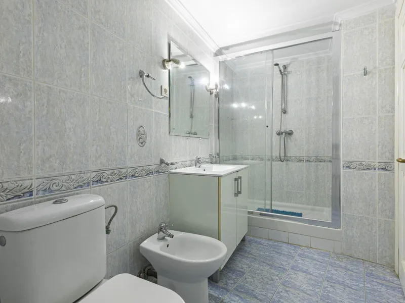 Exceptional apartment on the beachfront with spectacular sea views.