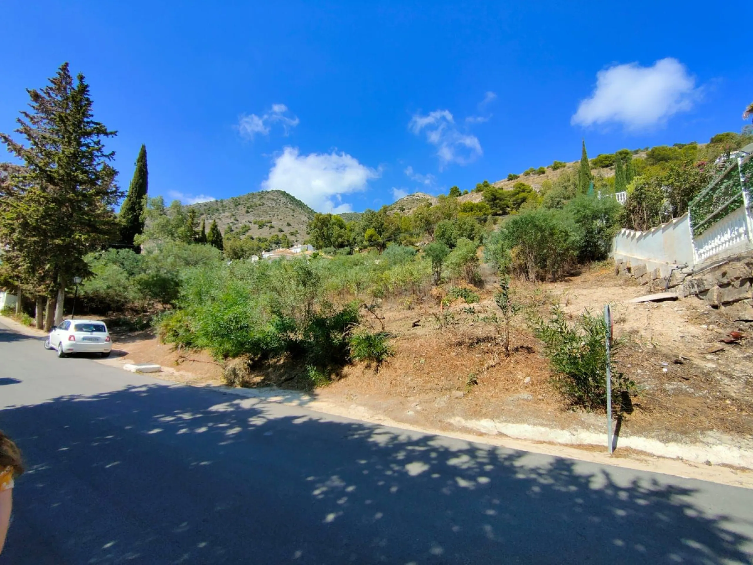 Plot - Residential Plot в продаже в Benalmadena, Málaga. Площадь участка 1768 м²