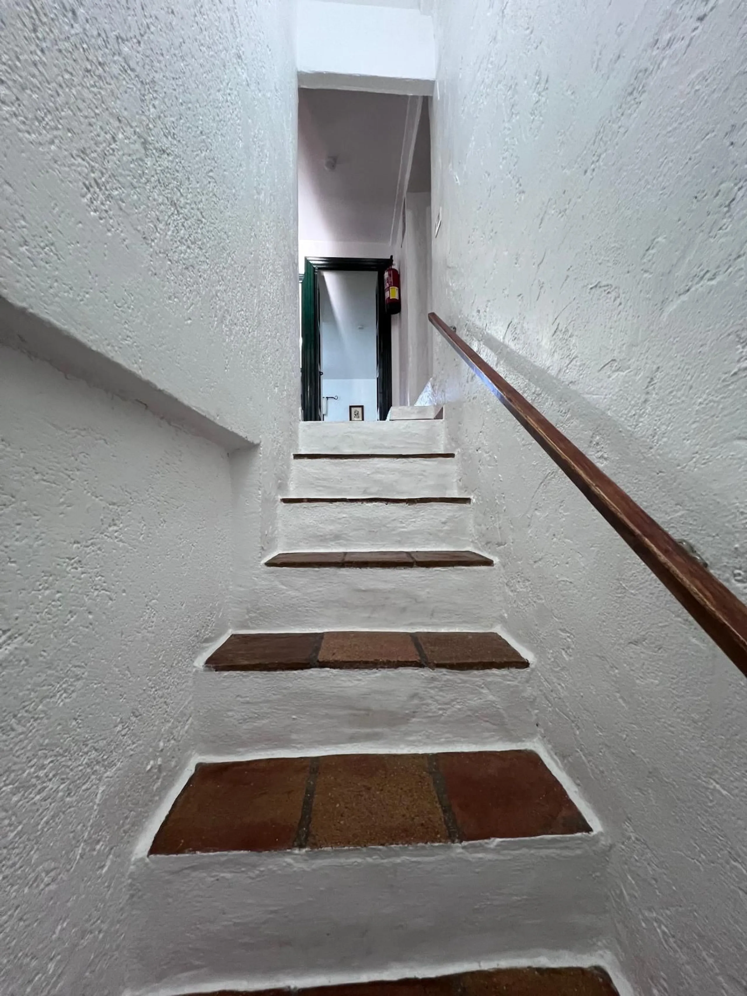 House - Finca - Cortijo в продаже в Ronda, Málaga. В доме 6 спален и 2 ванных комнат. Площадь дома 200 м². Площадь участка 100000 м²