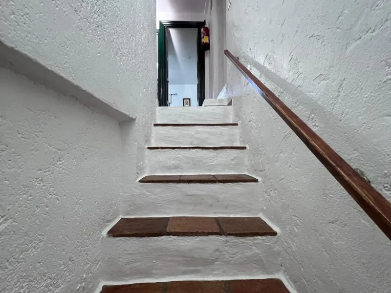 House - Finca - Cortijo в продаже в Ronda, Málaga. В доме 6 спален и 2 ванных комнат. Площадь дома 200 м². Площадь участка 100000 м²