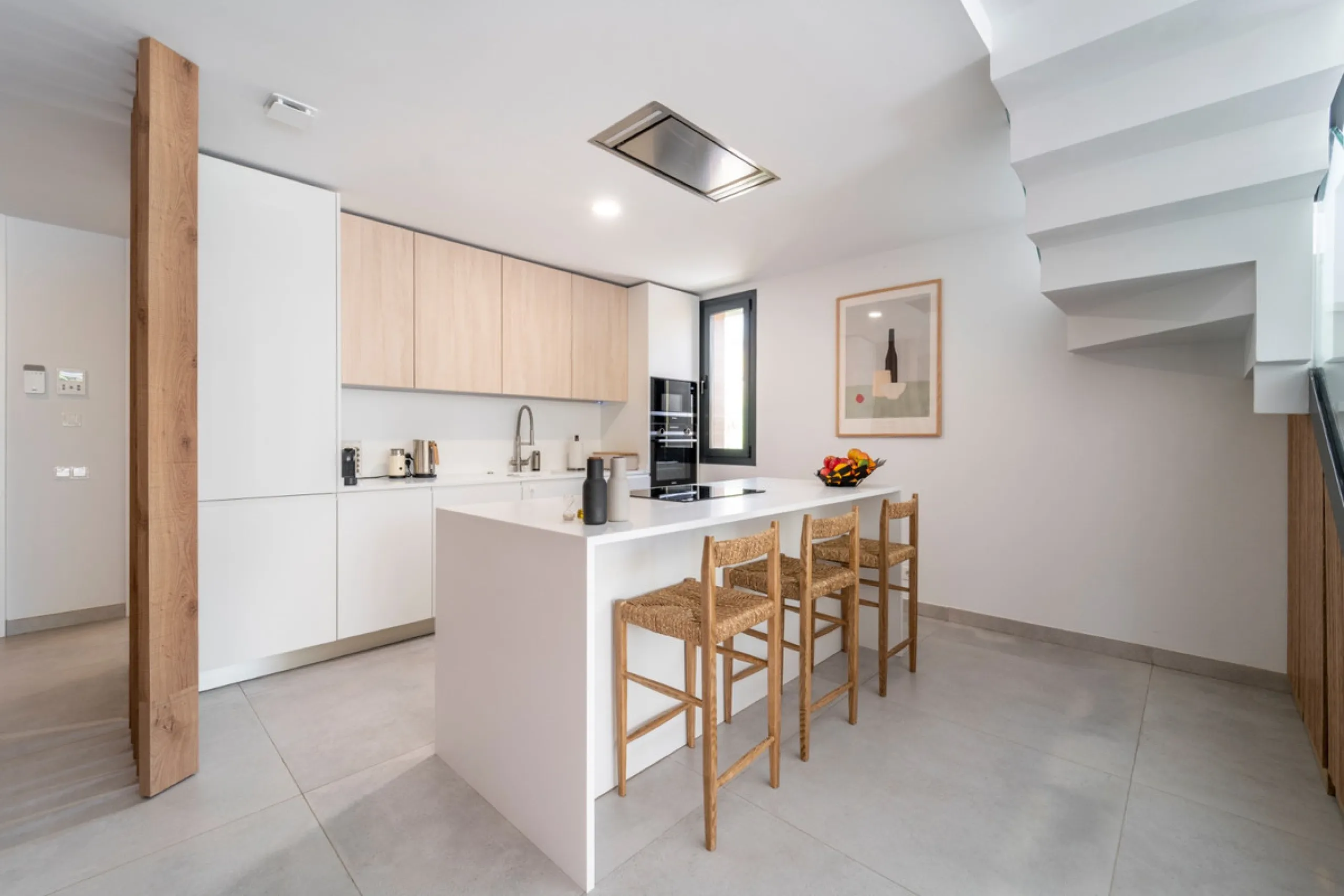 Apartment - Penthouse Duplex в продаже в Marbella, Málaga. В доме 3 спален и 3 ванных комнат. Площадь дома 331 м²