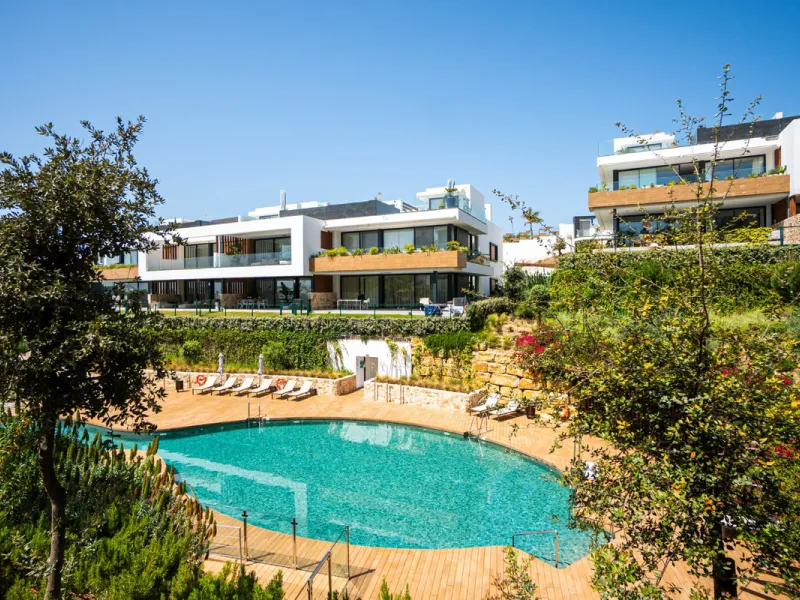 Apartment - Penthouse Duplex в продаже в Marbella, Málaga. В доме 3 спален и 3 ванных комнат. Площадь дома 331 м²