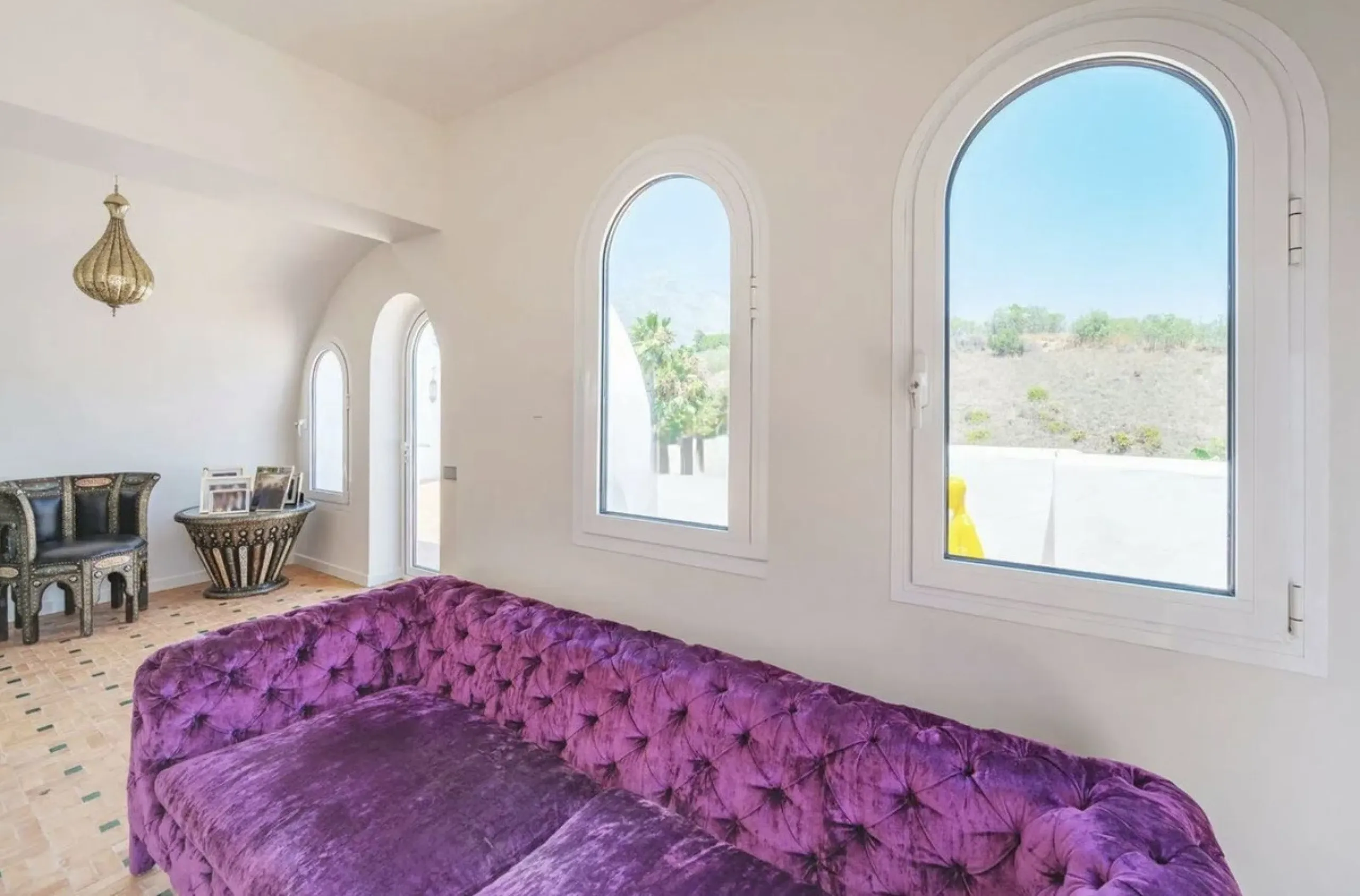 For Sale: Elegant Fully Renovated Townhouse near Puente Romano