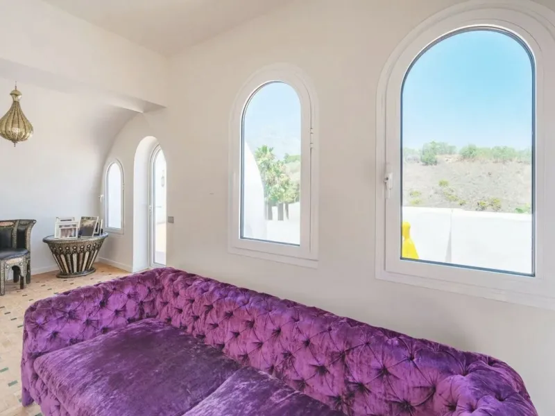 For Sale: Elegant Fully Renovated Townhouse near Puente Romano