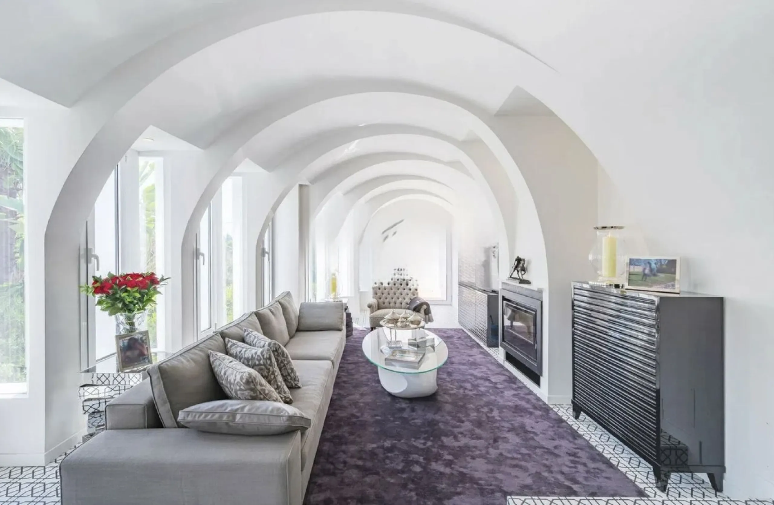 For Sale: Elegant Fully Renovated Townhouse near Puente Romano