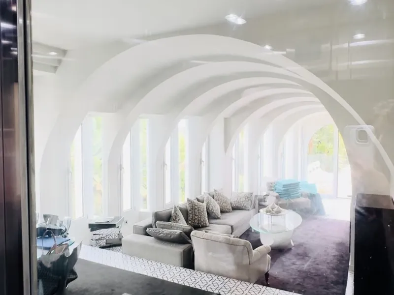 For Sale: Elegant Fully Renovated Townhouse near Puente Romano